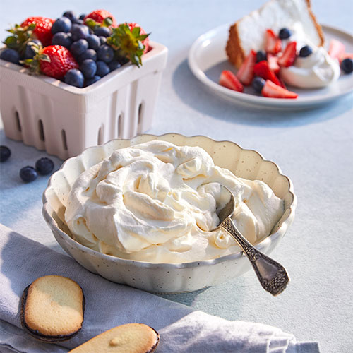 Homemade Whipped Cream Recipe - Aimee Mars